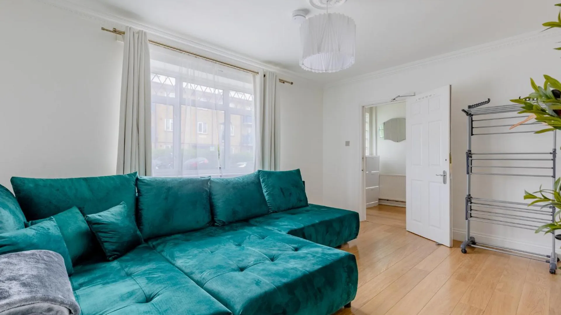Spacious 4Bd Home With Large Garden East London Holiday home
